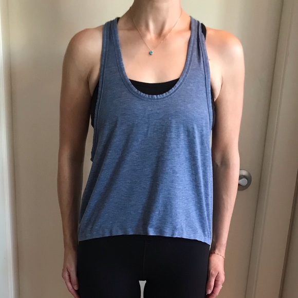 Lululemon workout top - Picture 3 of 3